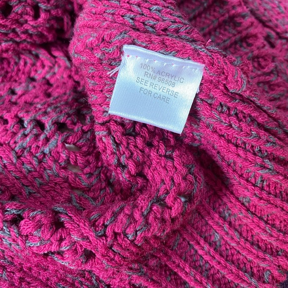 FANG Women’s Small Open Cable Knit Acrylic Vibrant Pink Sweater - Picture 5 of 7